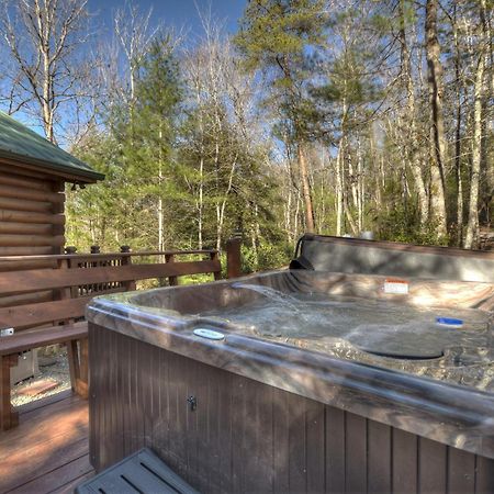 Knotty Pines Pet-Friendly Gas Fireplace Plus A Firepit Cherry Log エクステリア 写真