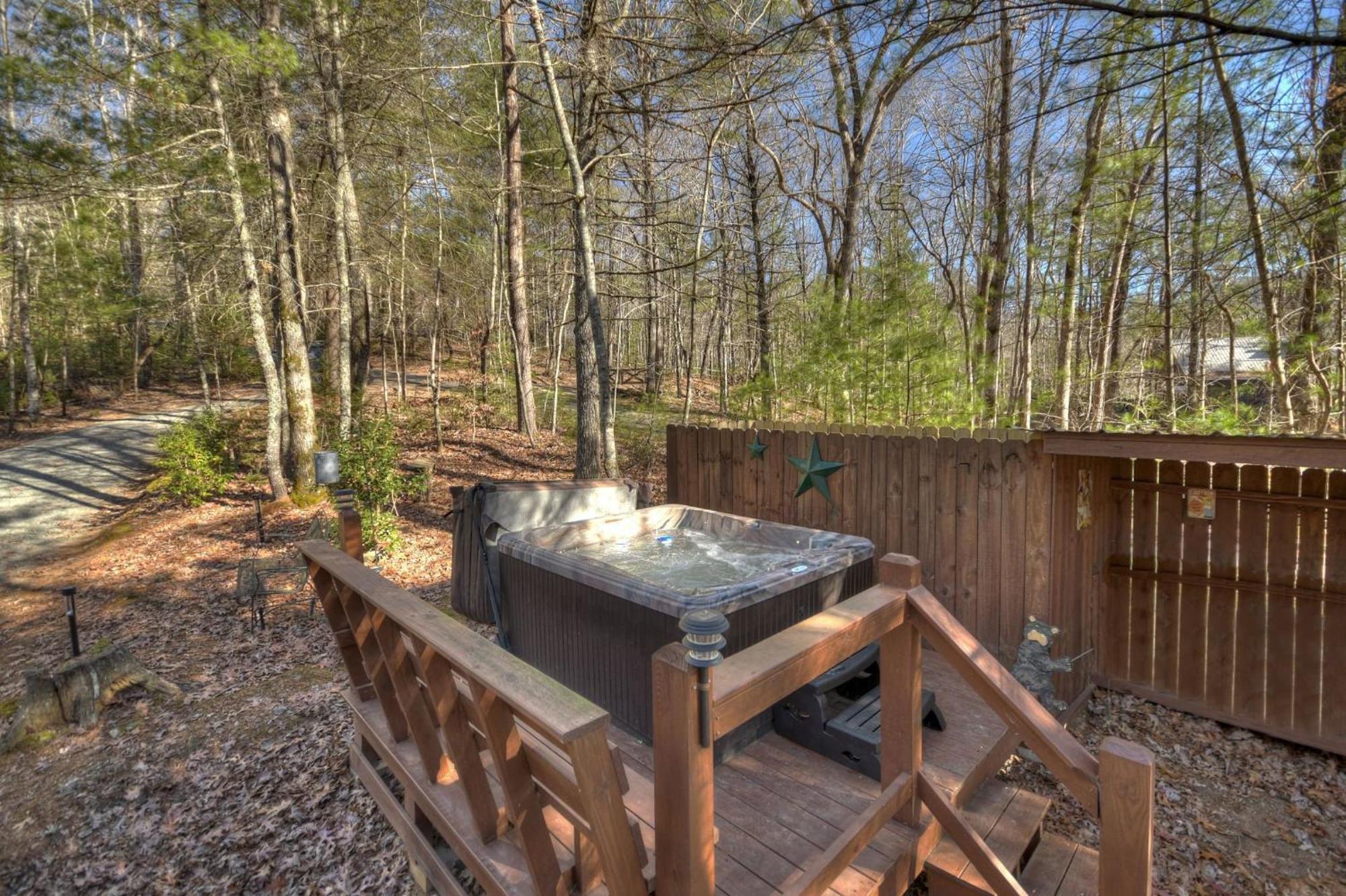 Knotty Pines Pet-Friendly Gas Fireplace Plus A Firepit Cherry Log エクステリア 写真