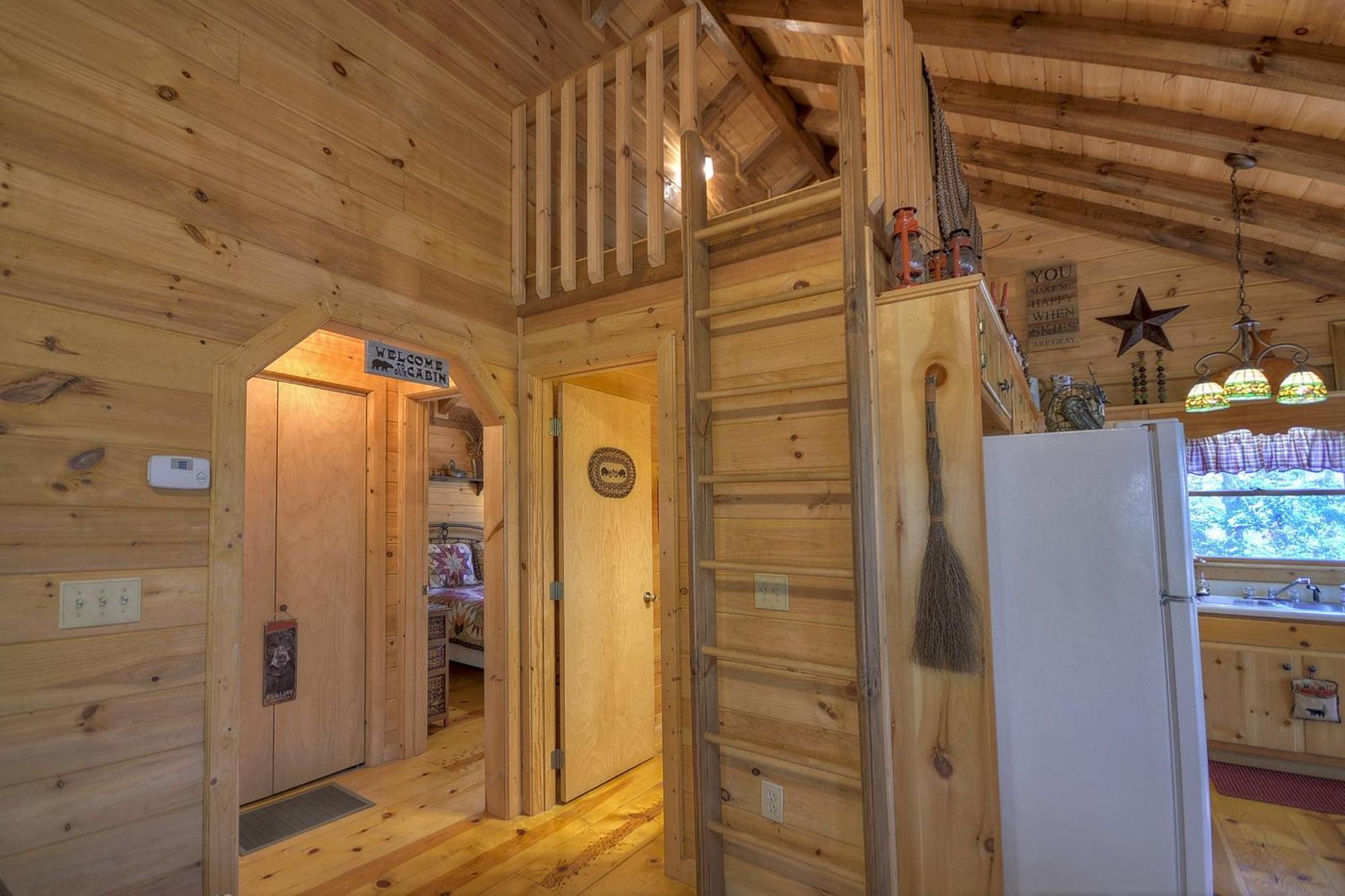 Knotty Pines Pet-Friendly Gas Fireplace Plus A Firepit Cherry Log エクステリア 写真